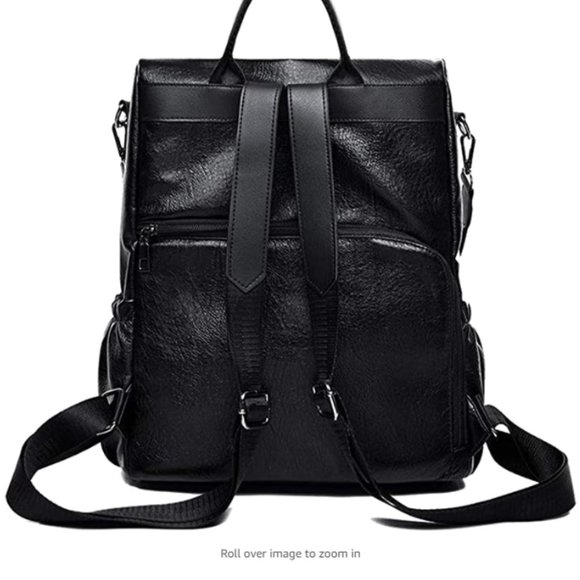 Zip pocket shoulder bag black
